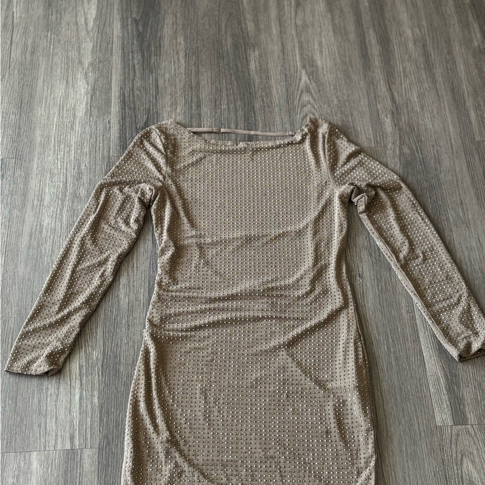 NWT Boohoo Gold Embellished Mini Dress – Size 4, Mocha